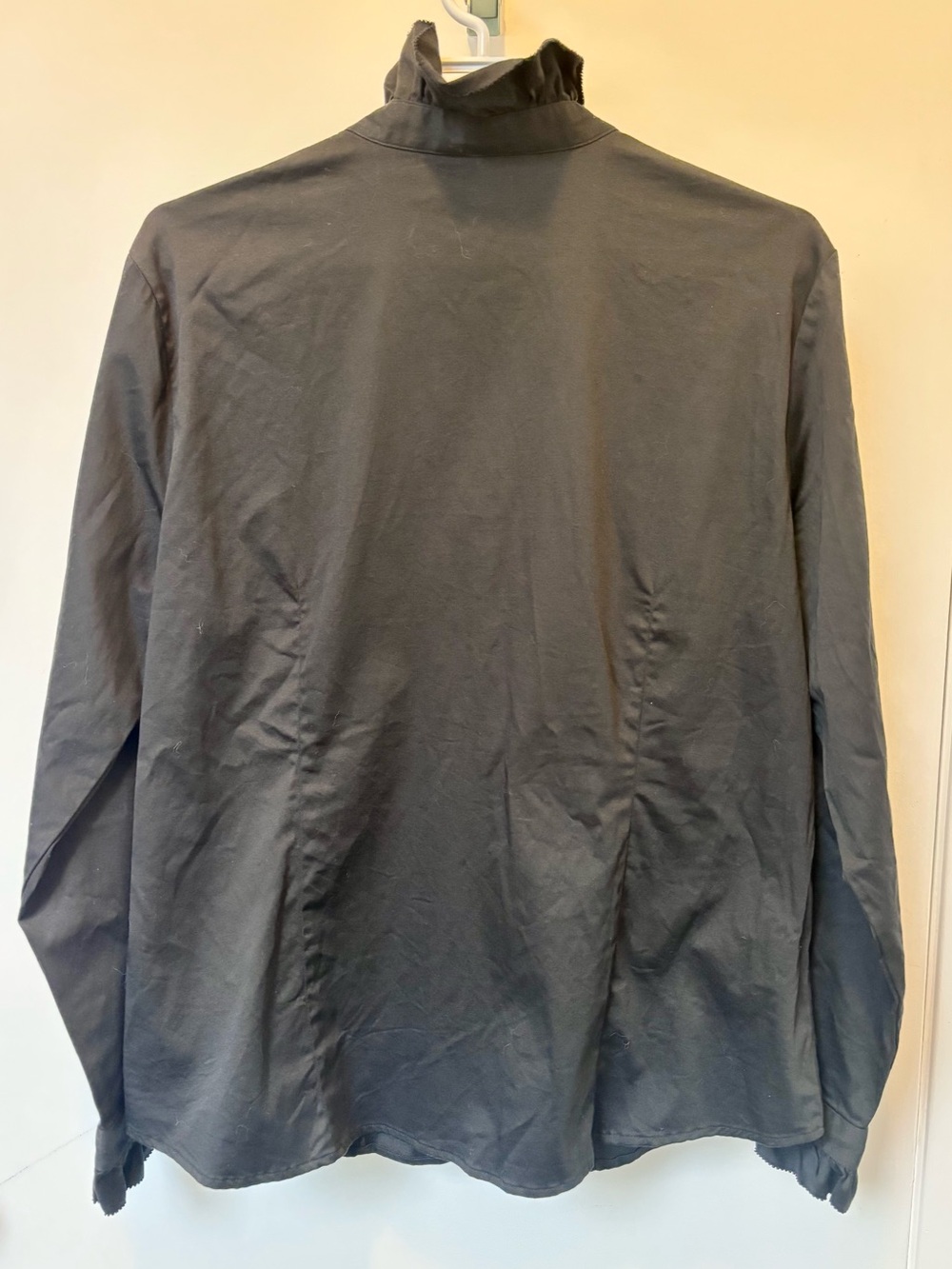 Black Ruffle-Collar Button-Down Shirt - Picture 5 of 9